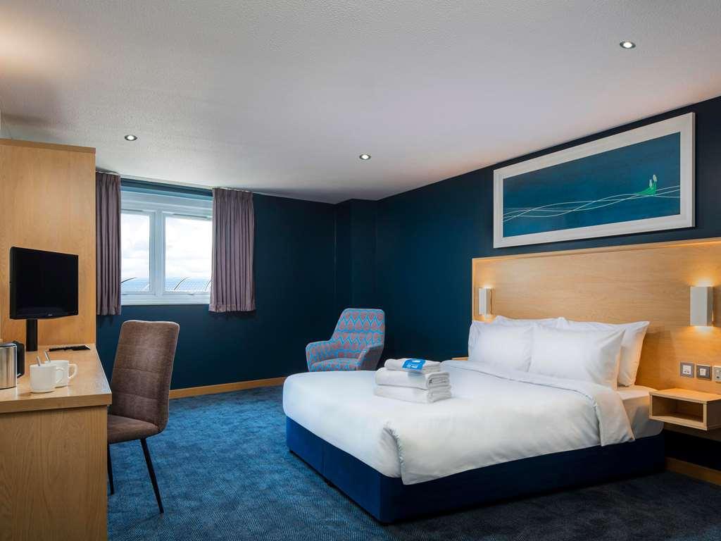 Travelodge London Central City Road Номер фото